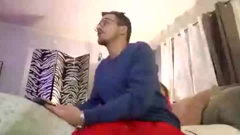 Snapshot of joemama34 chatting on November 2025 05:19:02 AM Xtina online show from November 2025 05:19:02 AM