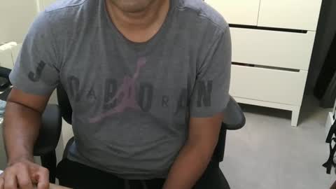 joeshades21 online show from January 2025 09:15:02 AM