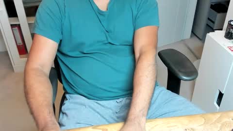 joeshades21 online show from November 2025 02:12:02 AM