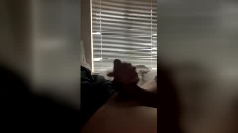 Snapshot of joeycummings chatting on December 2025 08:57:01 PM Joey Cummings online show from December 2025 08:57:01 PM