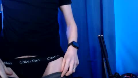 joeyfreeman95 online show from April 2026 02:41:01 PM