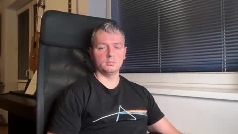 Jogger1991 online show from March 2026 06:37:02 PM