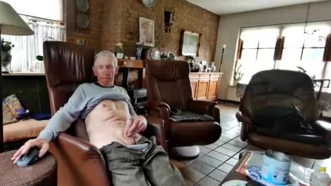 Snapshot of johan7_heet chatting on May 2026 03:30:01 PM johan7 heet online show from May 2026 03:30:01 PM