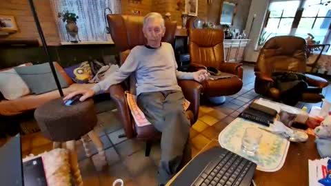 Snapshot of johan7_heet chatting on May 2026 06:27:01 PM johan7 heet online show from May 2026 06:27:01 PM