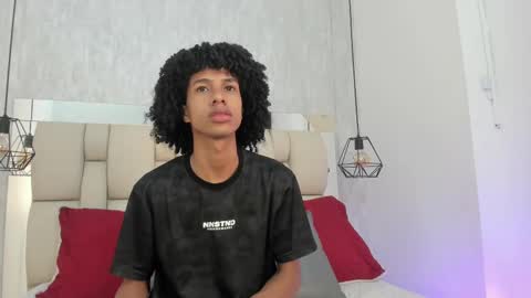 Snapshot of johan_gz_ chatting on September 2025 11:34:02 AM Johan online show from September 2025 11:34:02 AM