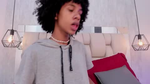 Snapshot of johan_gz_ chatting on September 2025 11:55:02 AM Johan online show from September 2025 11:55:02 AM