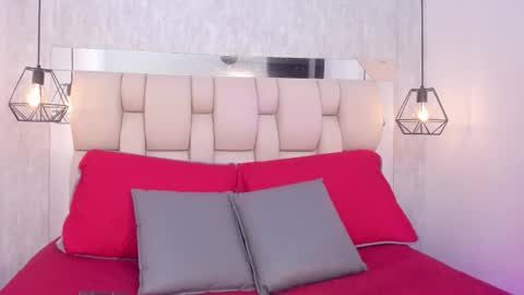 Snapshot of johan_gz_ chatting on September 2025 11:37:02 AM Johan online show from September 2025 11:37:02 AM