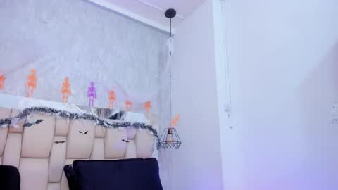 Snapshot of johan_gz_ chatting on October 2025 11:42:01 AM Johan online show from October 2025 11:42:01 AM