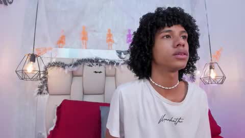 Snapshot of johan_gz_ chatting on October 2025 12:27:02 PM Johan online show from October 2025 12:27:02 PM