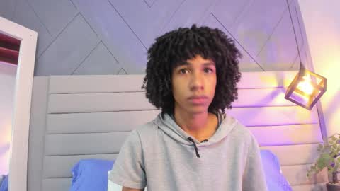 Snapshot of johan_gz_ chatting on November 2025 11:43:02 AM Johan online show from November 2025 11:43:02 AM