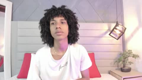 Snapshot of johan_gz_ chatting on November 2025 11:21:02 AM Johan online show from November 2025 11:21:02 AM