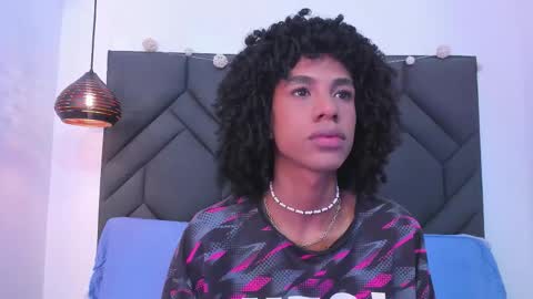 Snapshot of johan_gz_ chatting on December 2025 11:37:01 AM Johan online show from December 2025 11:37:01 AM