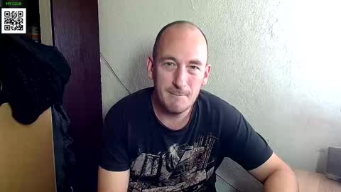 Johan online show from December 2024 05:04:02 PM