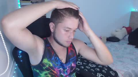 Snapshot of johanleonsweetboy chatting on January 2025 07:03:01 PM JOHAN independient model online show from January 2025 07:03:01 PM