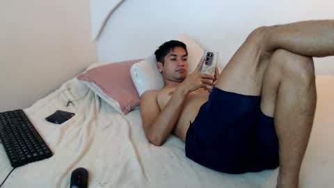 johanoro333 online show from April 2026 03:57:01 PM