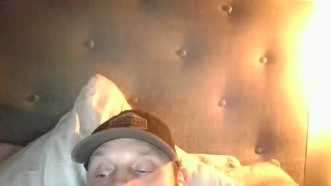 john0131739980 online show from November 2025 06:49:01 AM