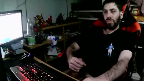 john online show from December 2025 06:19:02 AM