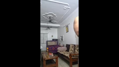 john_desihunk online show from April 2026 09:12:01 AM