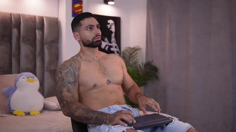 john online show from March 2025 01:29:01 PM