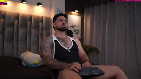Snapshot of john_king29 chatting on June 2026 11:37:02 AM john online show from June 2026 11:37:02 AM