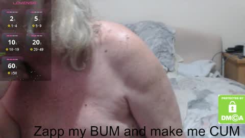 Snapshot of john_little_one chatting on December 2024 12:12:02 PM JOHN online show from December 2024 12:12:02 PM