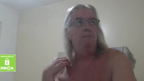 Snapshot of john_little_one chatting on January 2025 05:23:01 PM JOHN online show from January 2025 05:23:01 PM