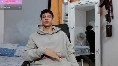 Snapshot of john_ssnow29 chatting on January 2025 08:48:01 PM john_ssnow29 online show from January 2025 08:48:01 PM