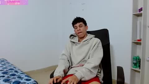 Snapshot of john_ssnow29 chatting on March 2025 10:34:02 PM john_ssnow29 online show from March 2025 10:34:02 PM