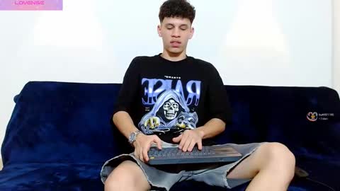 Snapshot of john_ssnow29 chatting on September 2025 11:31:02 AM john_ssnow29 online show from September 2025 11:31:02 AM