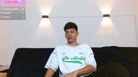 Snapshot of john_ssnow29 chatting on September 2025 01:09:01 AM john_ssnow29 online show from September 2025 01:09:01 AM