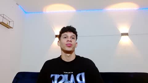 Snapshot of john_ssnow29 chatting on October 2025 11:11:01 AM john_ssnow29 online show from October 2025 11:11:01 AM