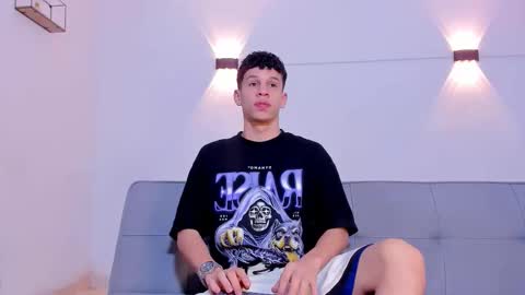 Snapshot of john_ssnow29 chatting on November 2025 08:36:02 AM john_ssnow29 online show from November 2025 08:36:02 AM