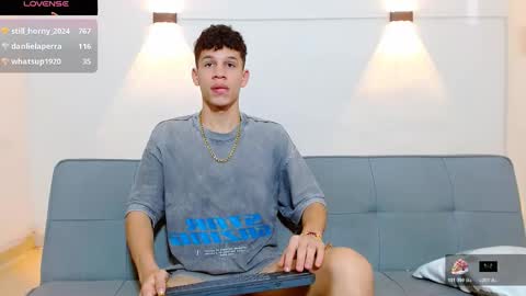 Snapshot of john_ssnow29 chatting on December 2025 01:42:01 PM john_ssnow29 online show from December 2025 01:42:01 PM