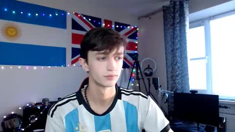 john_winx online show from March 2026 01:06:01 PM