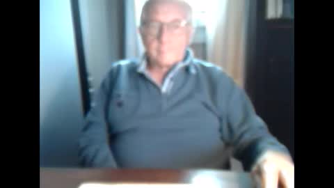 Snapshot of johnjohn6226623 chatting on November 2025 04:06:02 PM johnjohn6226 online show from November 2025 04:06:02 PM