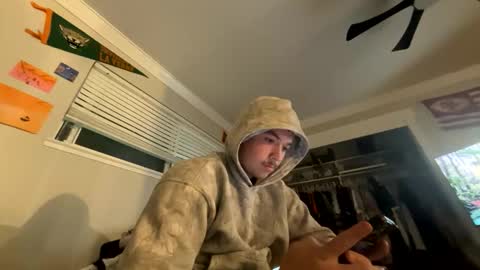 Snapshot of johnladdner chatting on May 2026 04:29:02 AM johnladdner online show from May 2026 04:29:02 AM