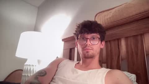 Johnny online show from October 2025 02:53:01 AM