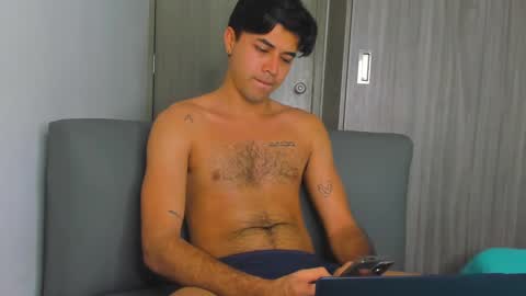 johnny_bravo777 online show from February 2025 05:02:02 AM