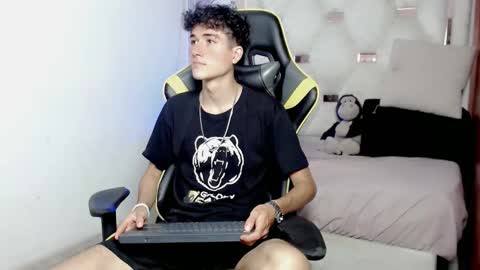 johnny_cagee online show from January 2026 06:08:01 AM