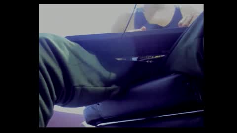 Johnny online show from November 2025 03:39:01 AM