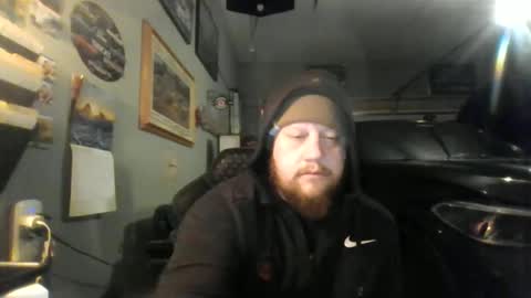 Snapshot of johnnydub3685 chatting on January 2025 01:37:02 PM johnnydub3685 online show from January 2025 01:37:02 PM