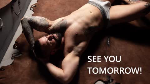 JOHNNY online show from January 2025 03:09:01 AM