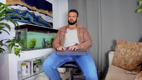 JOHNNY online show from February 2025 03:32:02 AM