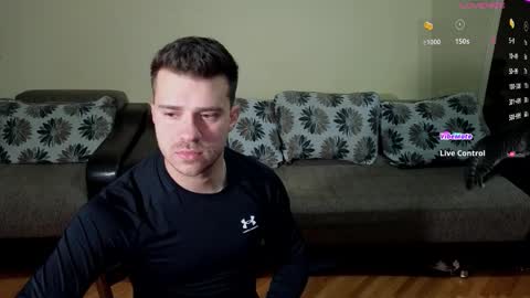 Johnny online show from October 2025 07:09:02 PM