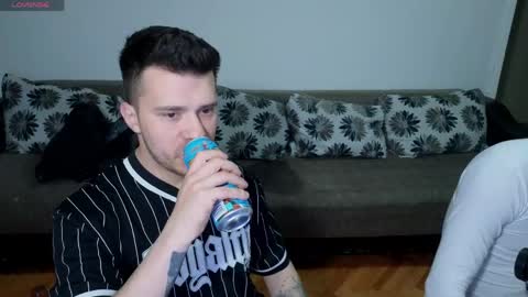 Johnny online show from April 2026 04:54:02 PM