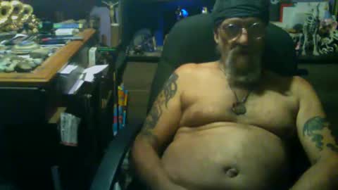 Snapshot of johnnyshung1 chatting on September 2025 09:31:02 AM johnnyshung1 online show from September 2025 09:31:02 AM