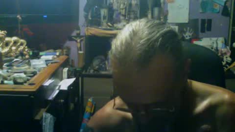 Snapshot of johnnyshung1 chatting on September 2025 09:53:01 AM johnnyshung1 online show from September 2025 09:53:01 AM