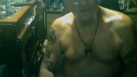 Snapshot of johnnyshung1 chatting on November 2025 10:48:02 AM johnnyshung1 online show from November 2025 10:48:02 AM