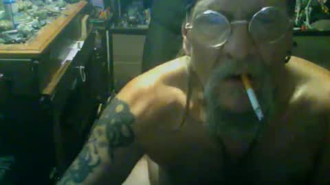 Snapshot of johnnyshung1 chatting on November 2025 03:34:01 PM johnnyshung1 online show from November 2025 03:34:01 PM