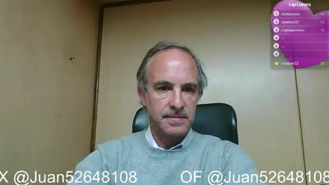 Snapshot of johnq_23 chatting on November 2025 04:07:02 PM John online show from November 2025 04:07:02 PM
